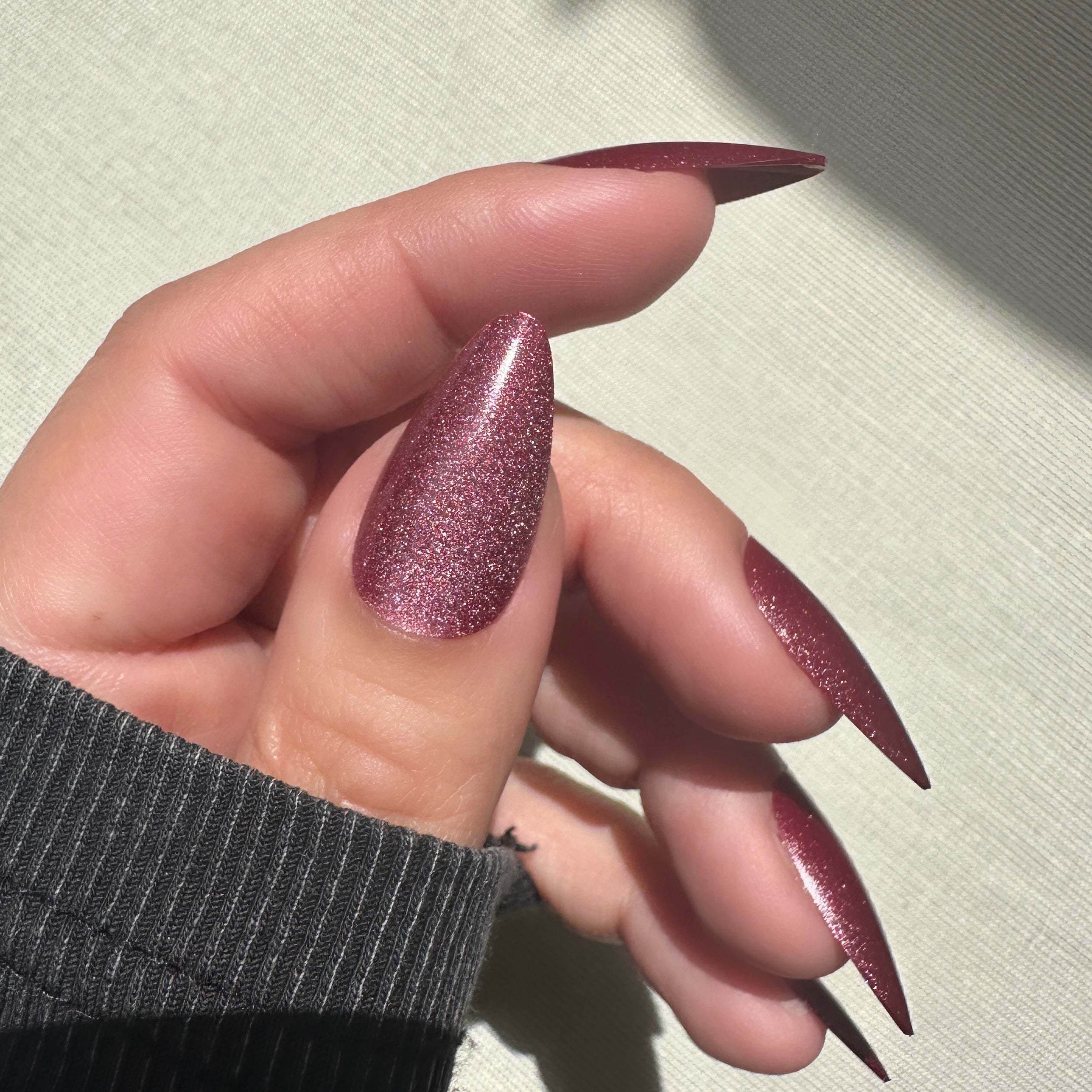 Red Wine Glitter Almond extra-long Press on Nails (LIMITED EDITION)