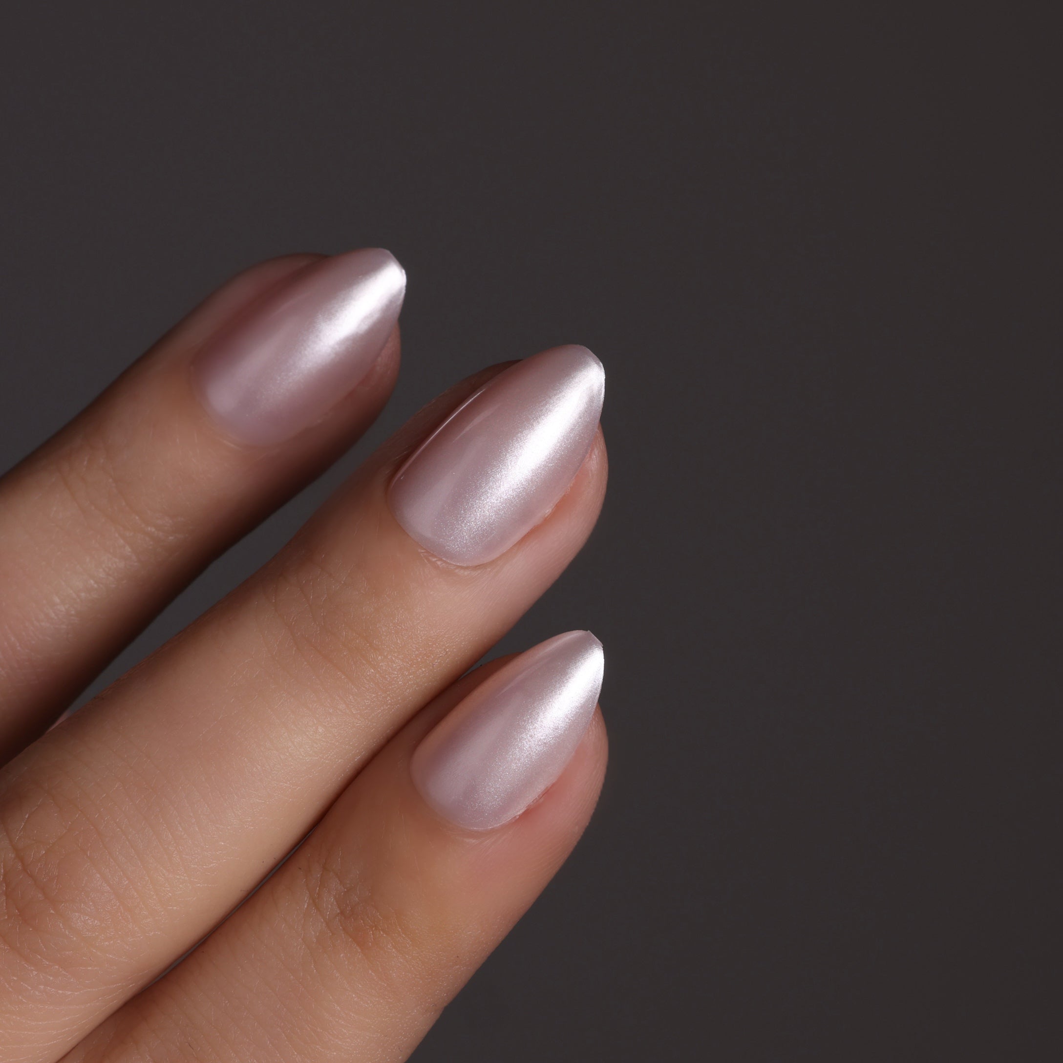 Limitiert: Glam almond Softgel Press On Nails (inkl. Klebesticker & Nagelkleber)